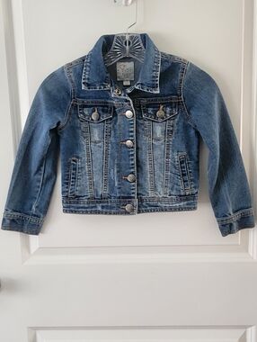 The Children's Place Girls Classic Denim Trucker Jacket - Size S (5/6)